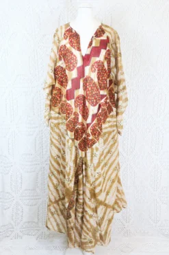 Goddess Dress - Vintage Indian Cotton - Ruby & Beige Paisley - Free Size 9 Goddess Dress - Vintage Indian Cotton - Ruby & Beige Paisley - Free Size -Woviqueen Sales IMG 9938 5728e46d b84e 4ab1 ba8e d584b1f19e83 scaled